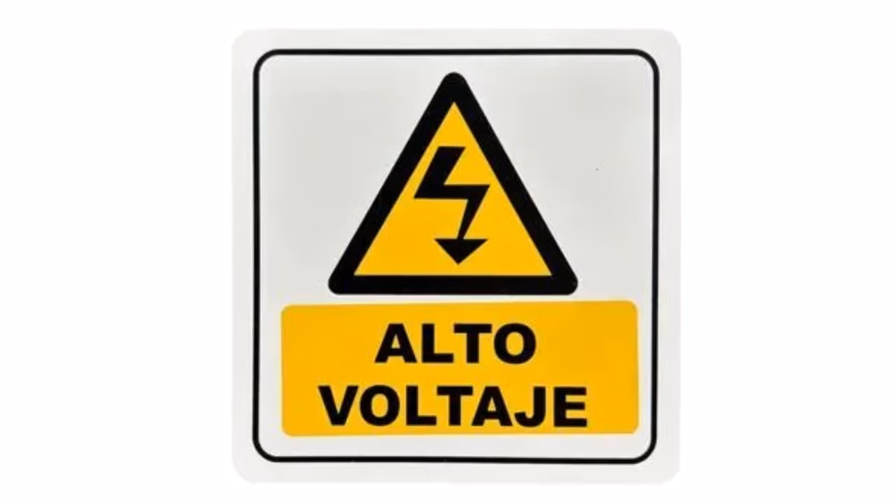 Señalización fotoluminiscente de emergencia para rutas de evacuación