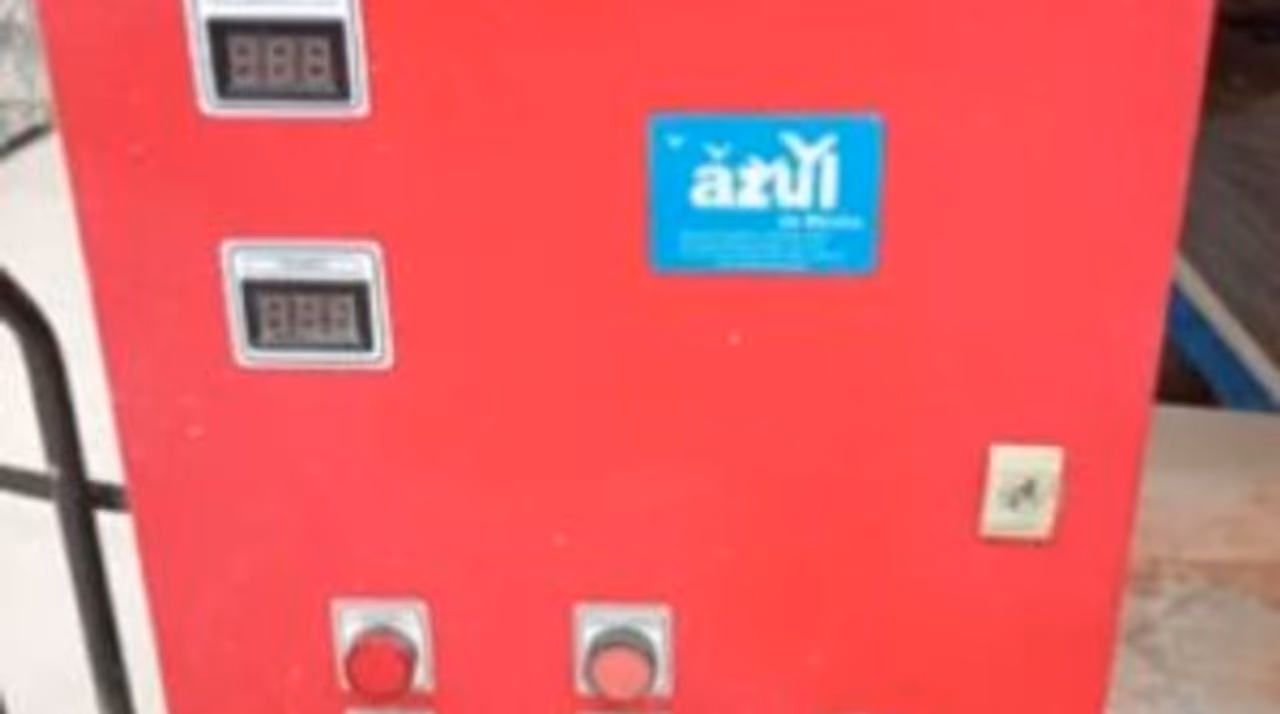 Sistema de detección, alarma y control contra incendios instalado en una instalación